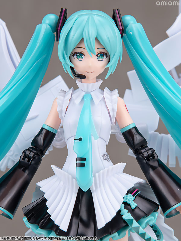 PLAMATEA Character Vocal Series 01 Hatsune Miku Ver. Happy 16th Birthday