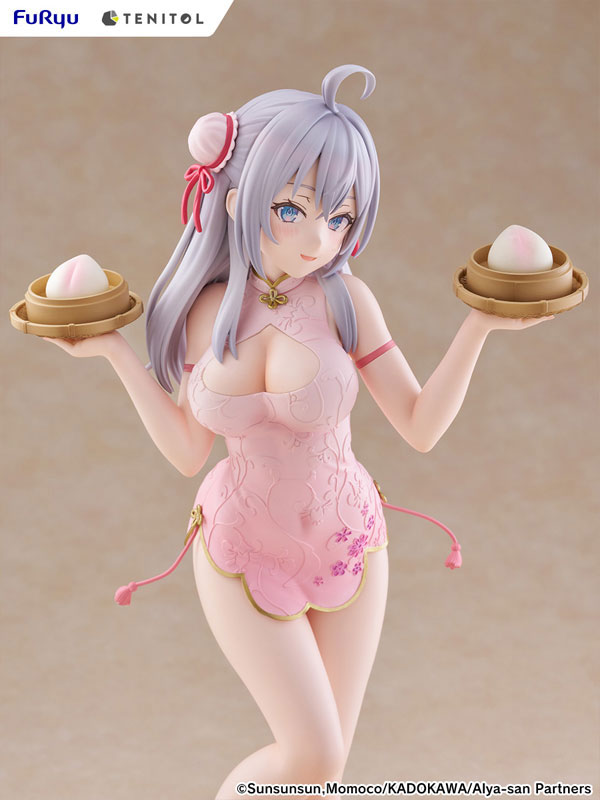 TENITOL TALL Alya Sometimes Hides Her Feelings in Russian Alya Ver. Vestido Chino