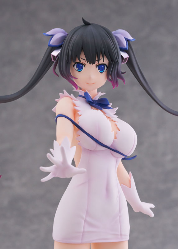 Is It Wrong to Try to Pick Up Girls in a Dungeon? V Hestia Ver. Divinity Unleashed 1/7