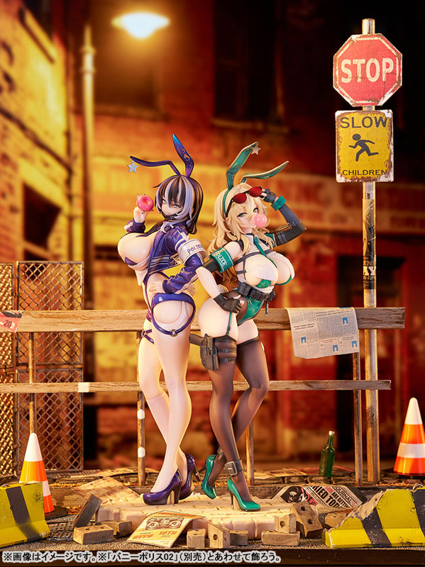 CheLA77 Ilustración Original Bunny Cops_01 1/6
