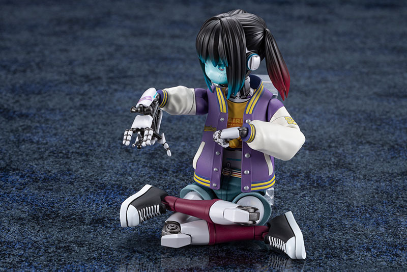 Milky Subway: The Galactic Limited Express Makina Model Kit